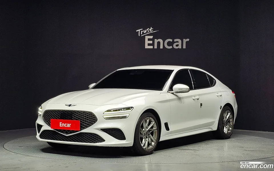 Genesis G70 2.0T 2WD 2023 — photo 1, buy with delivery to Moscow