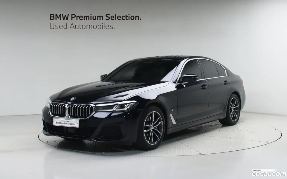 BMW 5 Series 523d M 2023 — photo 1, buy with delivery to Moscow