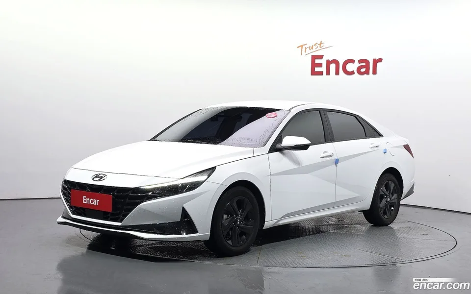 Hyundai Avante 1.6 2023 — photo 1, buy with delivery to Moscow