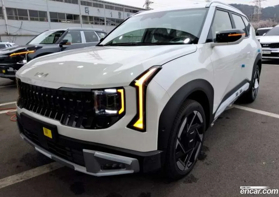 Kia Seltos HEV 1.6 2WD 2026 — photo 1, buy with delivery to Moscow