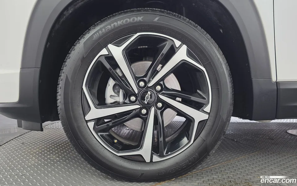 Chevrolet Trailblazer 1.3 2WD 2023 — thumbnail 2