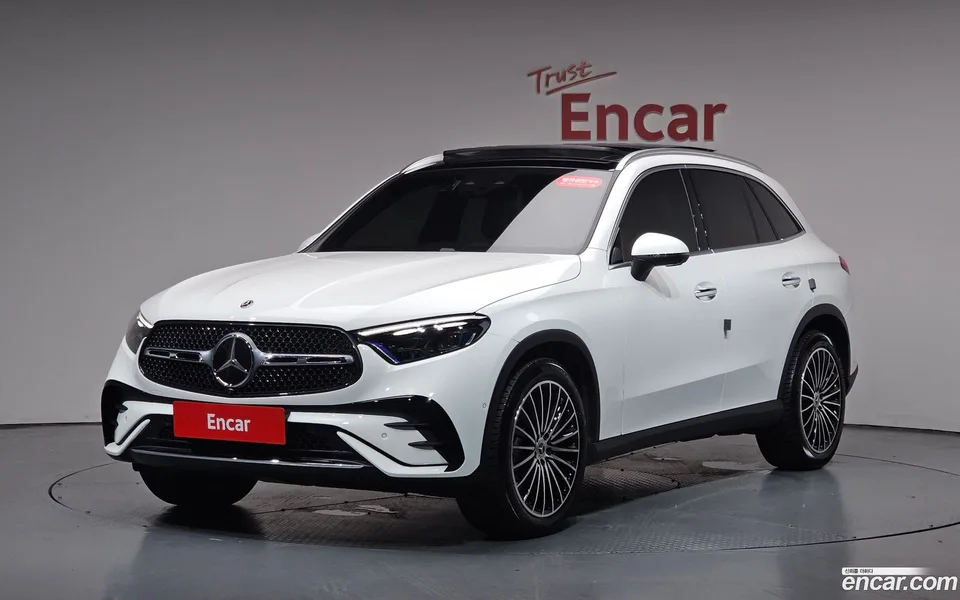 Mercedes-Benz GLC-Class GLC300 4MATIC AMG Line 2026 — photo 1, buy with delivery to Moscow