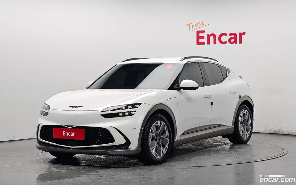Genesis GV60 2023 — photo 1, buy with delivery to Moscow
