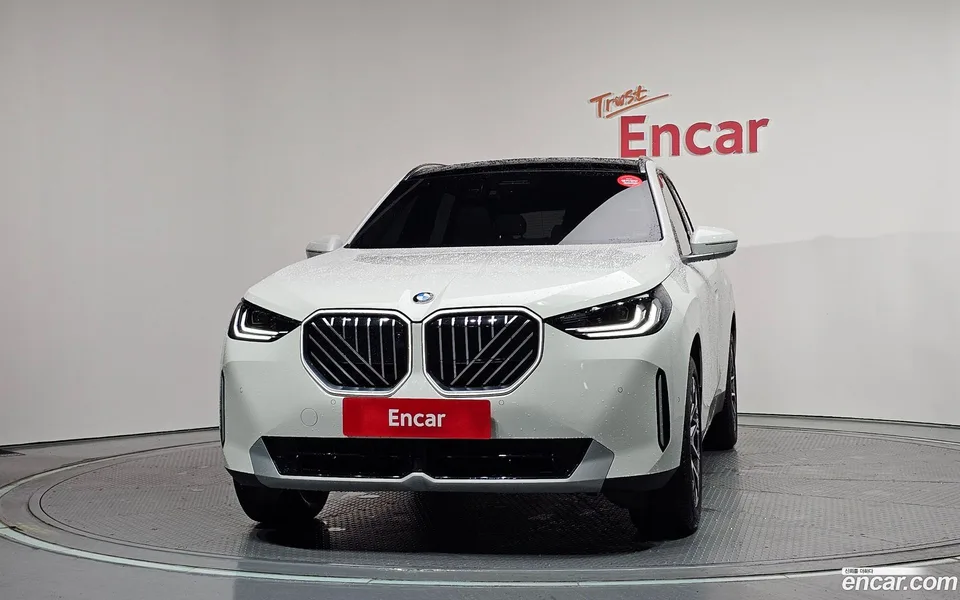 BMW X3 xDrive 20 2025 — thumbnail 3
