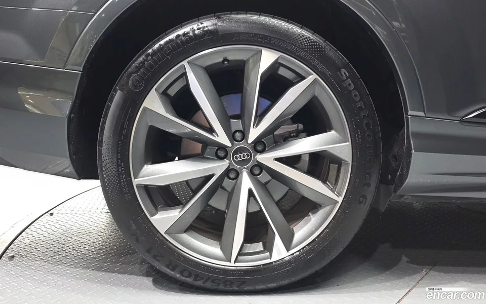 Audi Q7 (4M) 50 TDI 2023 — thumbnail 2