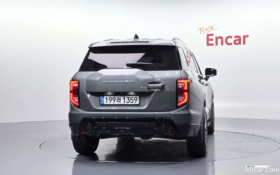 KG Mobility Torres 1.5 2WD 2022 — thumbnail 4