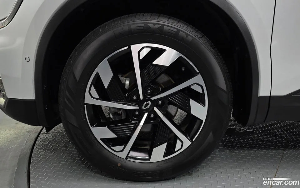Renault Samsung QM6 2.0 LPe LE 2WD 2023 — thumbnail 2