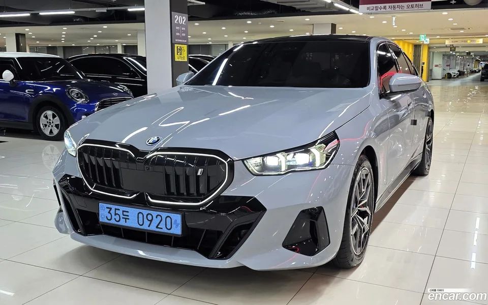BMW i5 2026