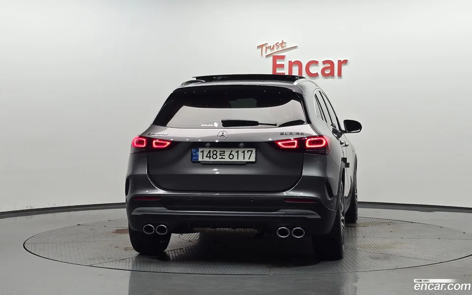 Mercedes-Benz GLA-Class GLA45 AMG 4MATIC+ 2022 — thumbnail 4