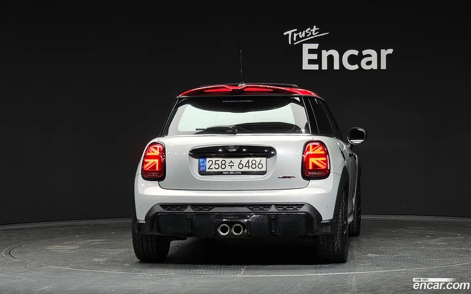 MINI Cooper S JCW 2022 — thumbnail 4
