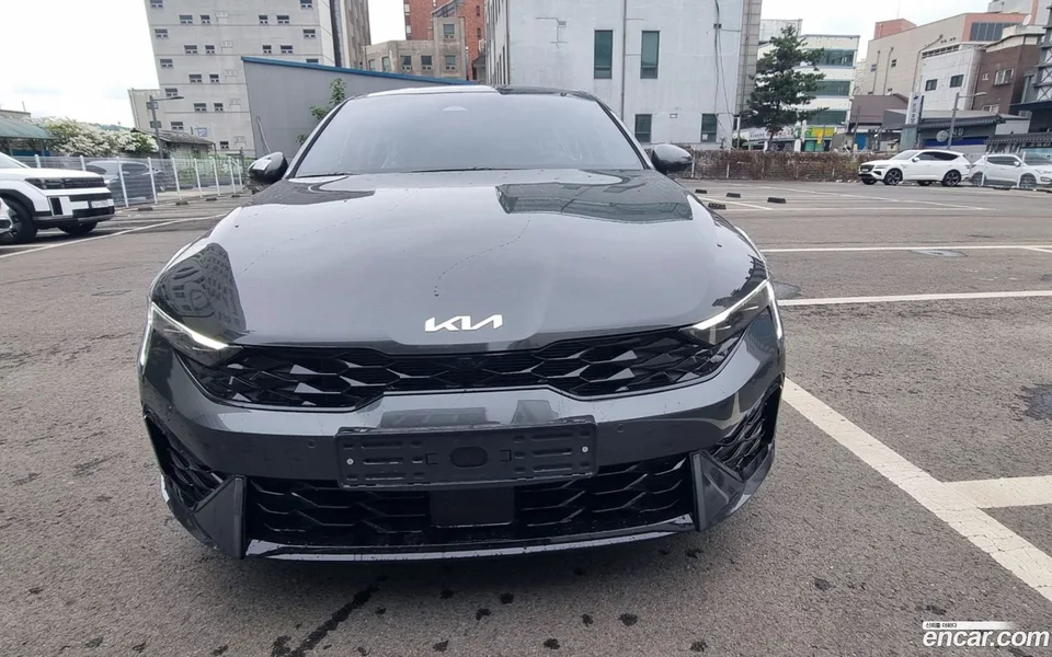 Kia K5 2.0 2026 — photo 1, buy with delivery to Moscow