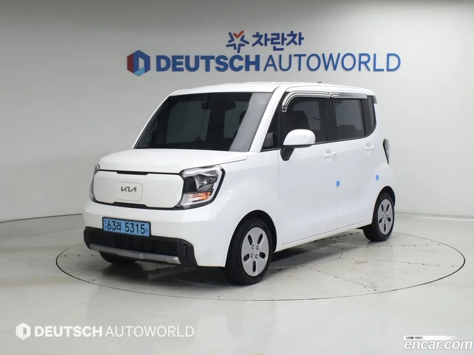 Kia Ray EV 2024 — photo 1, buy with delivery to Moscow