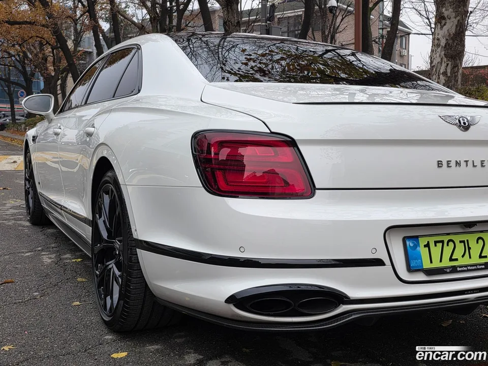 Bentley Flying Spur 4.0 S 2023 — thumbnail 4