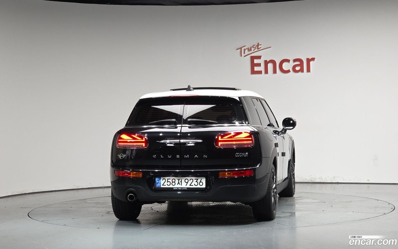 MINI Cooper Clubman 2023 — 4