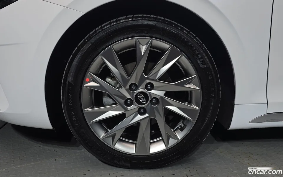 Hyundai Grandeur IG Hybrid 2022 — миниатюра 2