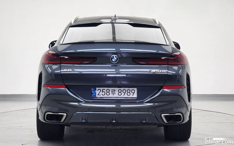 BMW X6 M50i 2022 — thumbnail 4