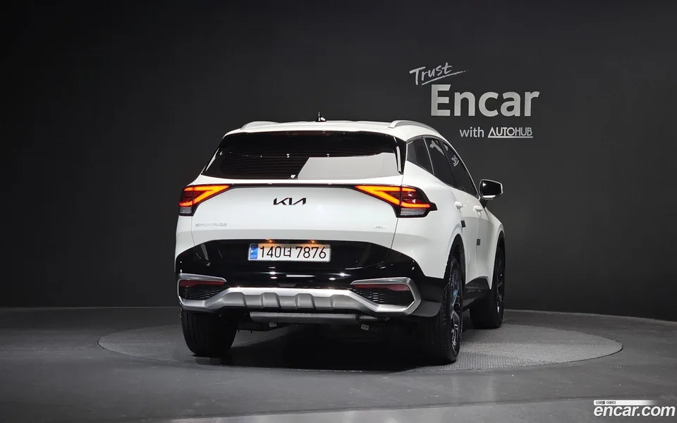 Kia Sportage Hybrid 2WD 2024 — thumbnail 4