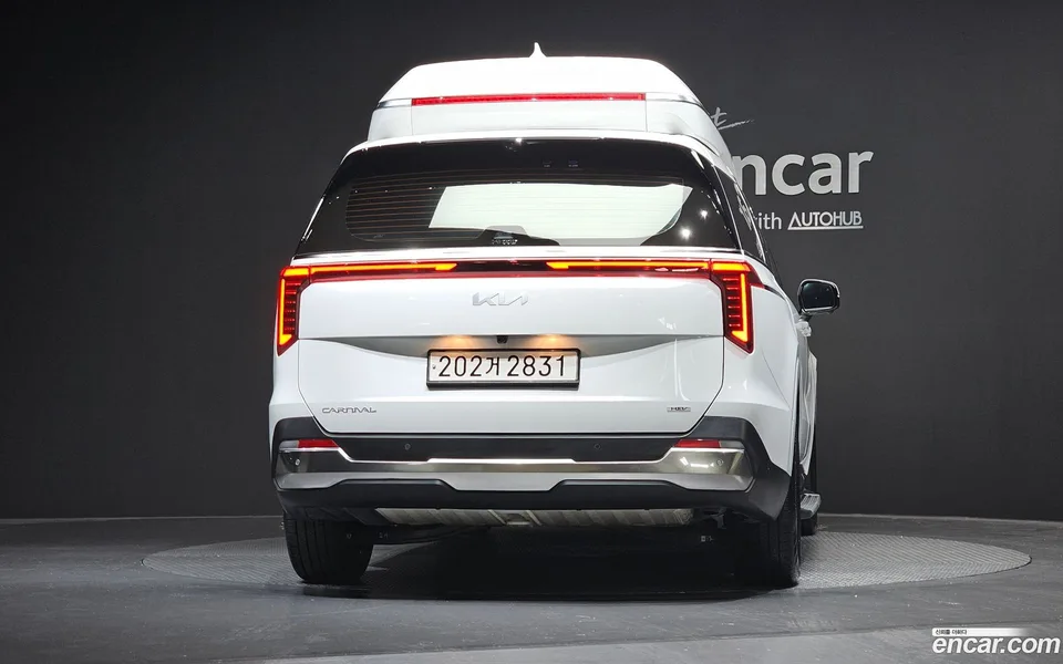 Kia Carnival HEV 9 2025 — thumbnail 4