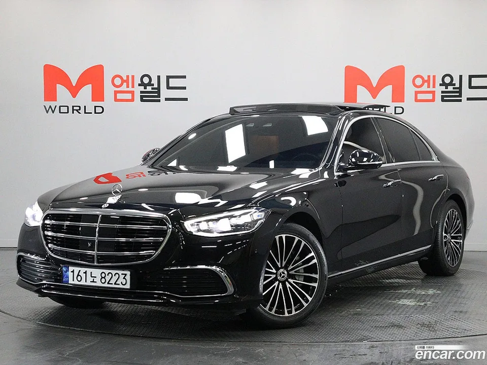 Mercedes-Benz S-Class S350 d 2023 — photo 1, buy with delivery to Moscow