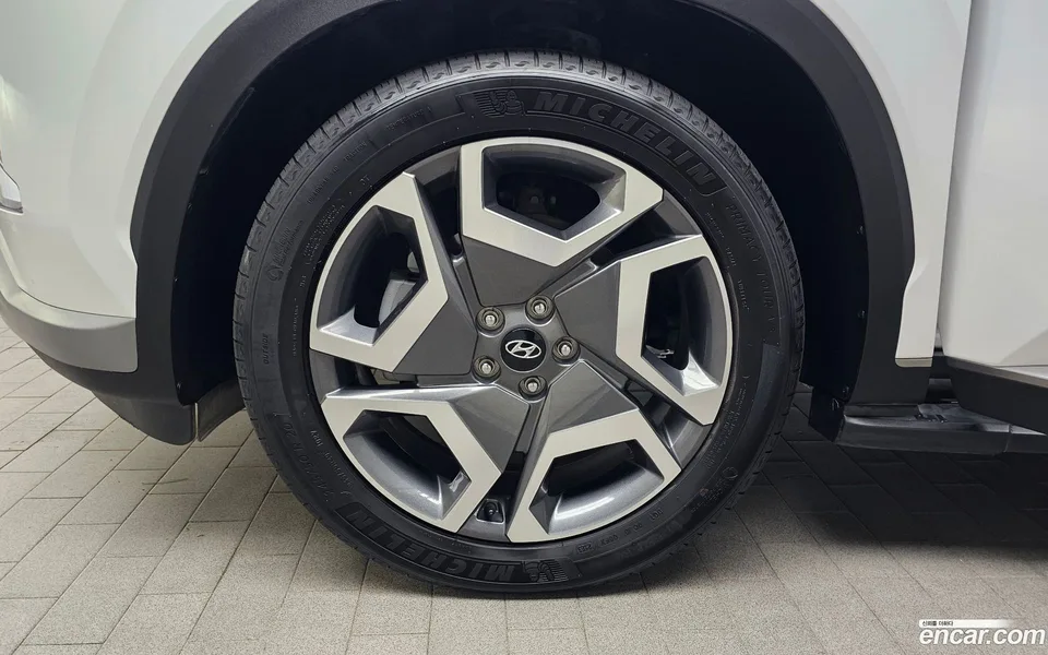 Hyundai Palisade 2.2 2WD 2023 — thumbnail 2