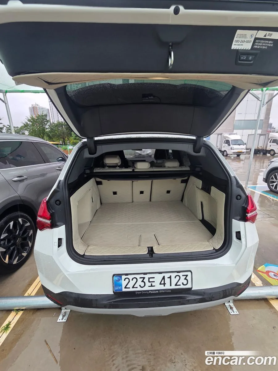 BMW X3 xDrive 20 2025 — thumbnail 2