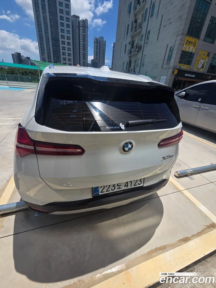 BMW X3 xDrive 20 2025 — thumbnail 4
