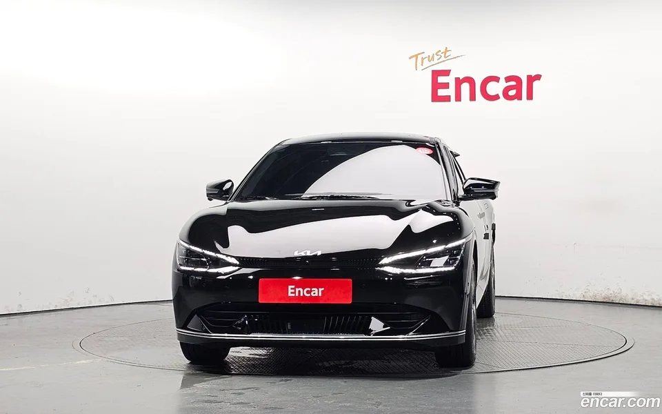 Kia EV6 2023 — thumbnail 3