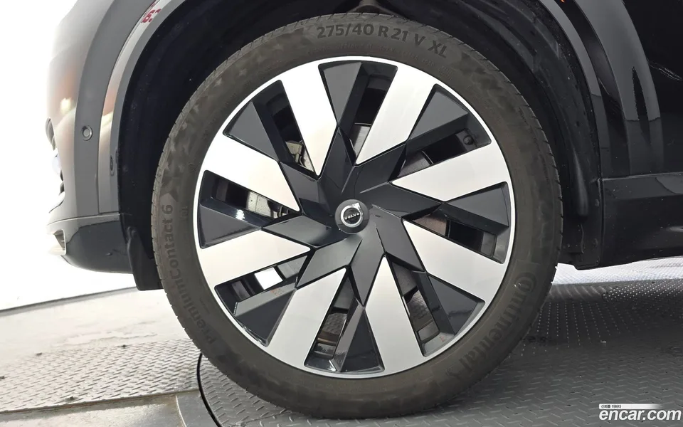 Volvo XC90 T8 2024 — thumbnail 5