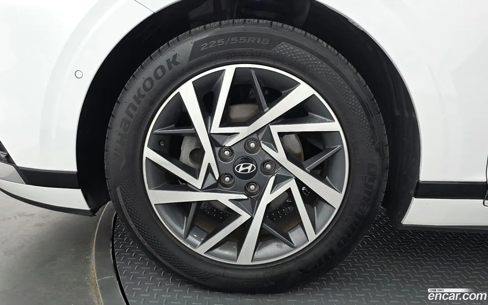 Hyundai Grandeur Hybrid 2023 — thumbnail 5