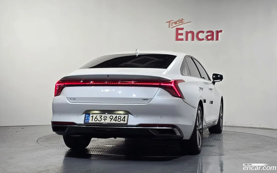 Kia K8 Hybrid 2022 — thumbnail 4