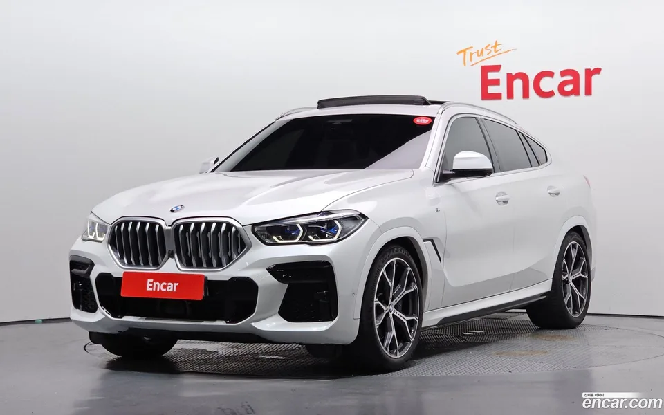 BMW X6 xDrive30d M 2023 — photo 1, buy with delivery to Moscow