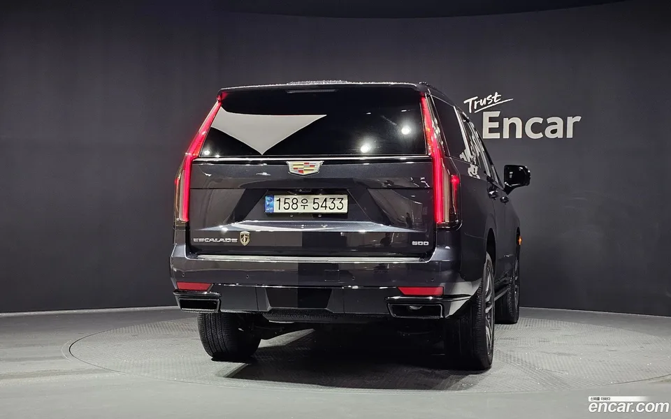 Cadillac Escalade 6.2 2022 — thumbnail 4