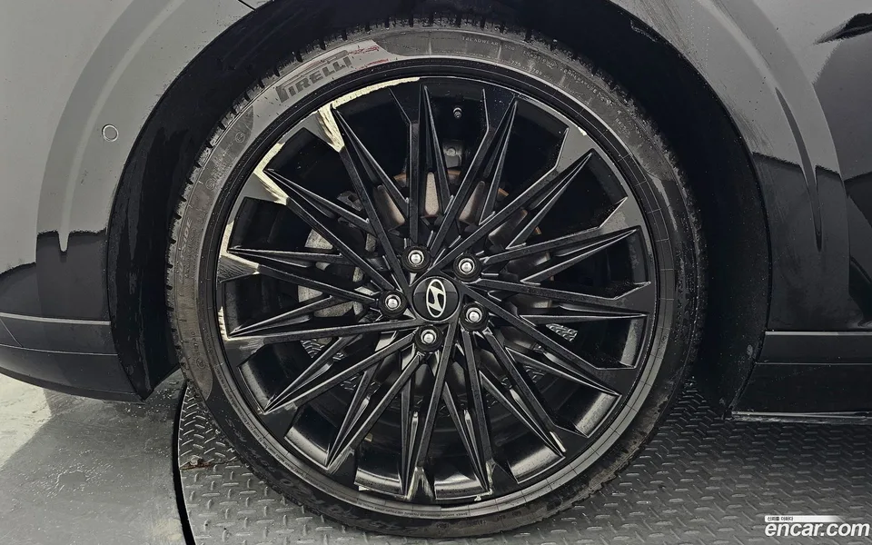 Hyundai Grandeur 2.5 2WD 2023 — thumbnail 5
