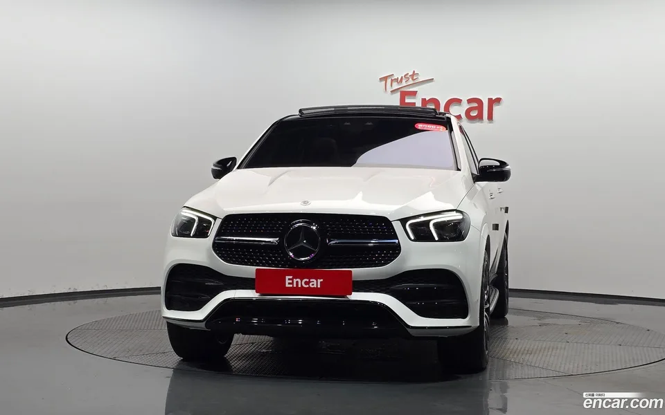 Mercedes-Benz GLE-Class GLE400d 4MATIC 2022 — thumbnail 3
