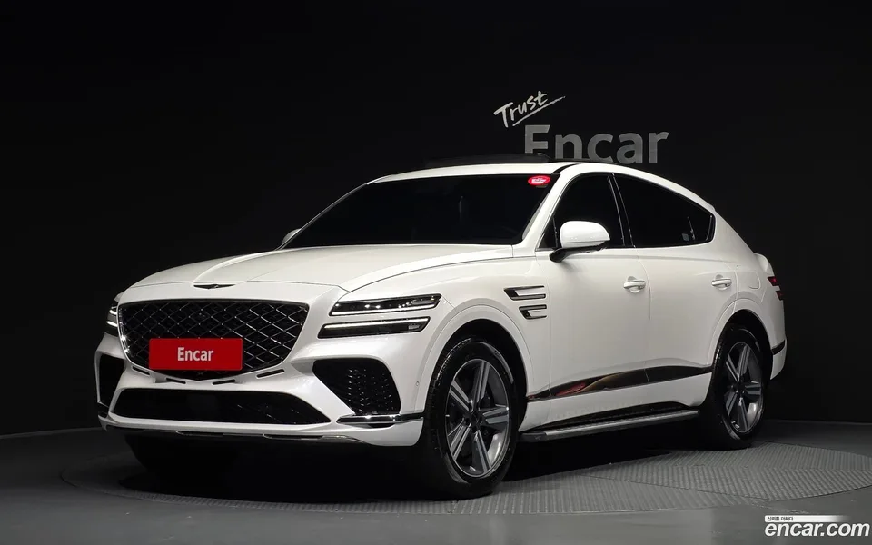 Genesis GV80 Coupe 2.5T AWD 2023 — photo 1, buy with delivery to Moscow