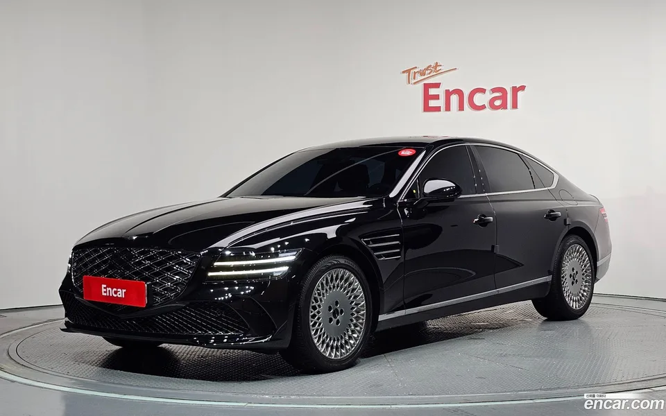 Genesis G80 3.5 AWD 2025 — photo 1, buy with delivery to Moscow