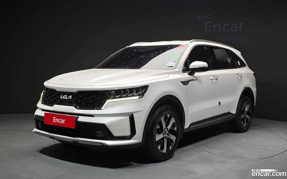 Kia Sorento 2.5T 4WD 2022 — photo 1, buy with delivery to Moscow