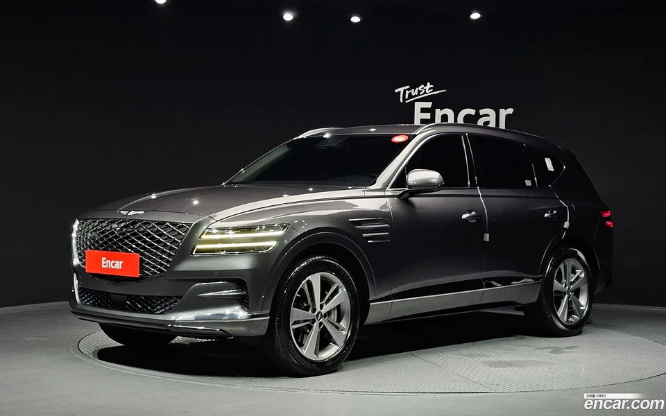 Genesis GV80 2.5T AWD 2022 — photo 1, buy with delivery to Moscow