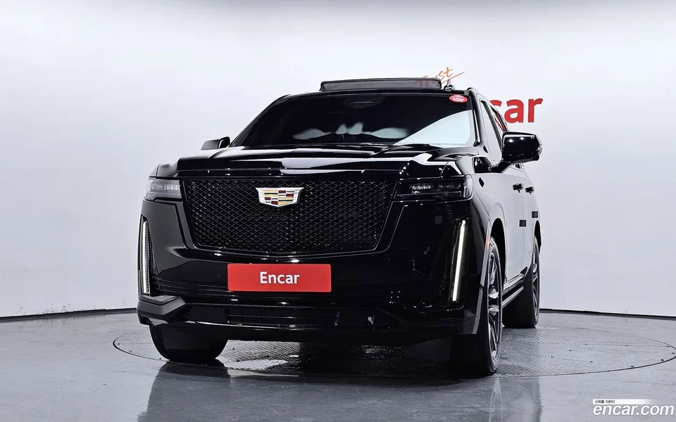 Cadillac Escalade 6.2 2023 — thumbnail 3