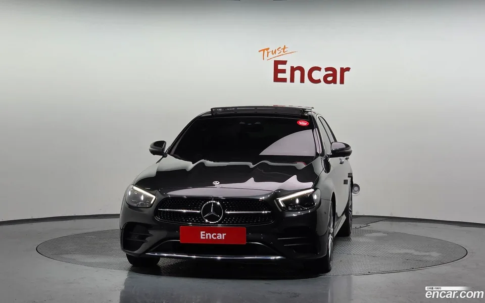 Mercedes-Benz E-Class E350 4MATIC AMG Line 2022 — thumbnail 3