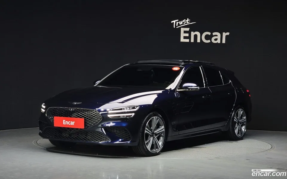 Genesis G70 Shooting Brake 2.5T 2WD 2025 — photo 1, buy with delivery to Moscow
