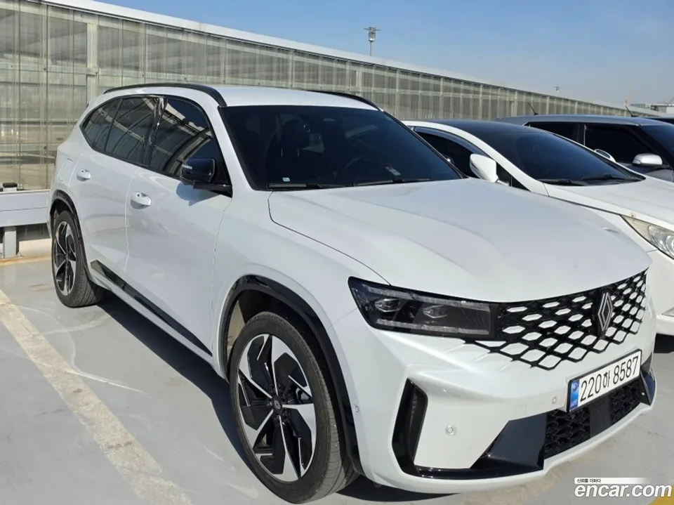 Renault Samsung Grand Koleos 1.5 E-TECH 2WD 2024 — thumbnail 3