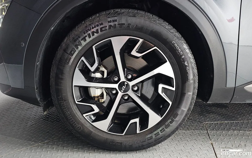 Kia Sportage Hybrid 2WD 2022 — thumbnail 2