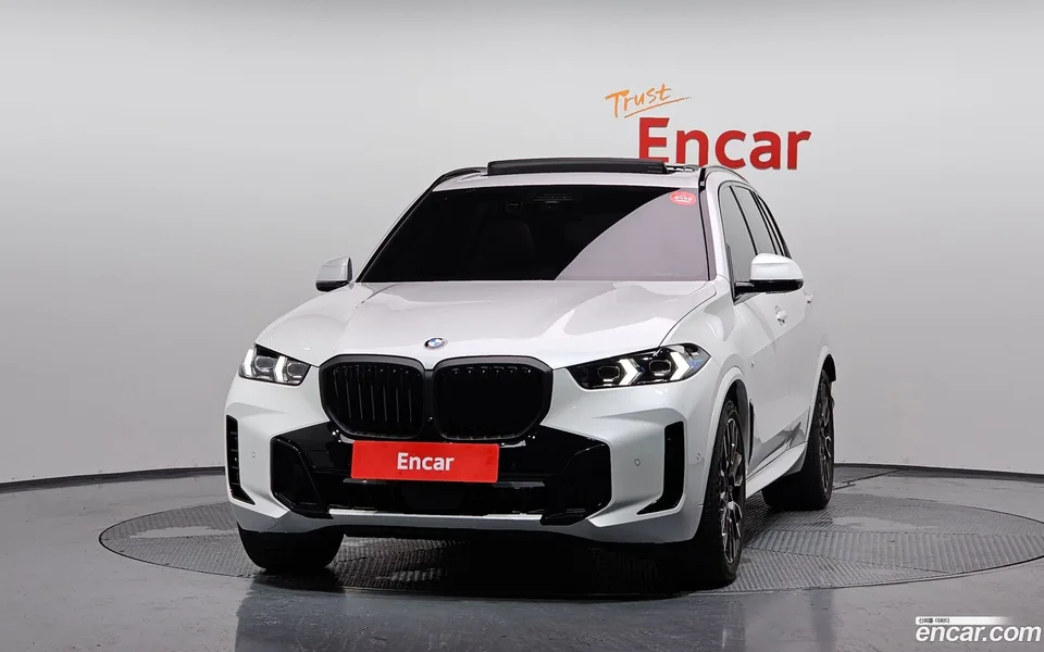 BMW X5 xDrive 40i M 2025 — thumbnail 3