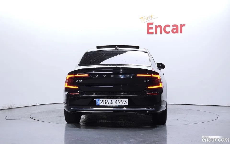 Volvo S90 B5 2022 — thumbnail 4