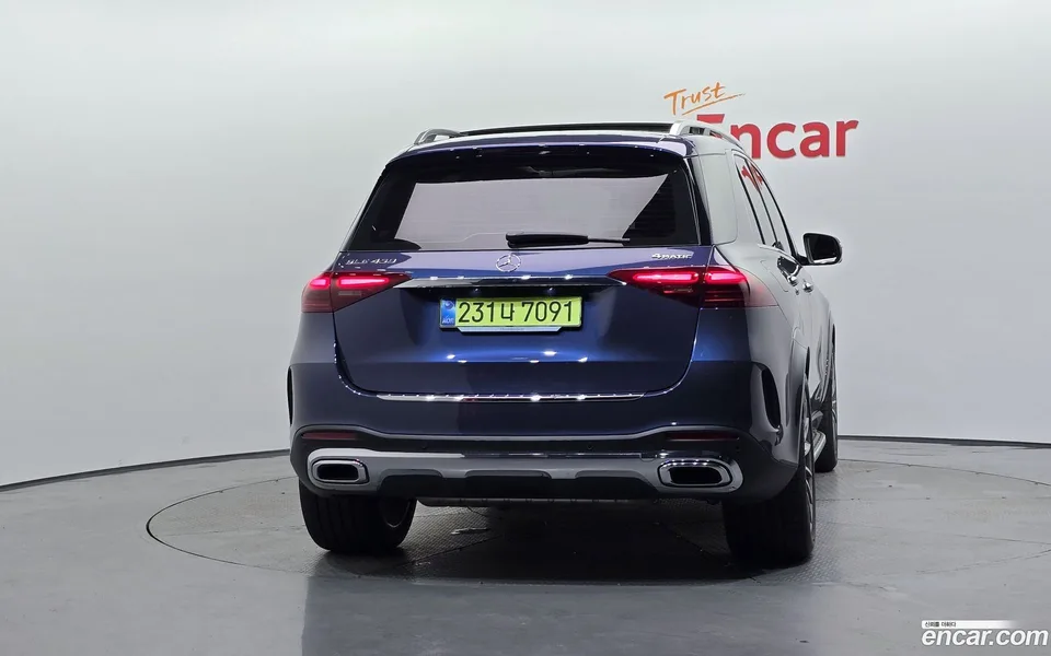 Mercedes-Benz GLE-Class GLE450 4MATIC 2025 — миниатюра 4
