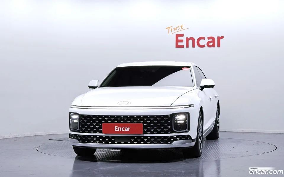 Hyundai Grandeur Hybrid 2024 — thumbnail 3