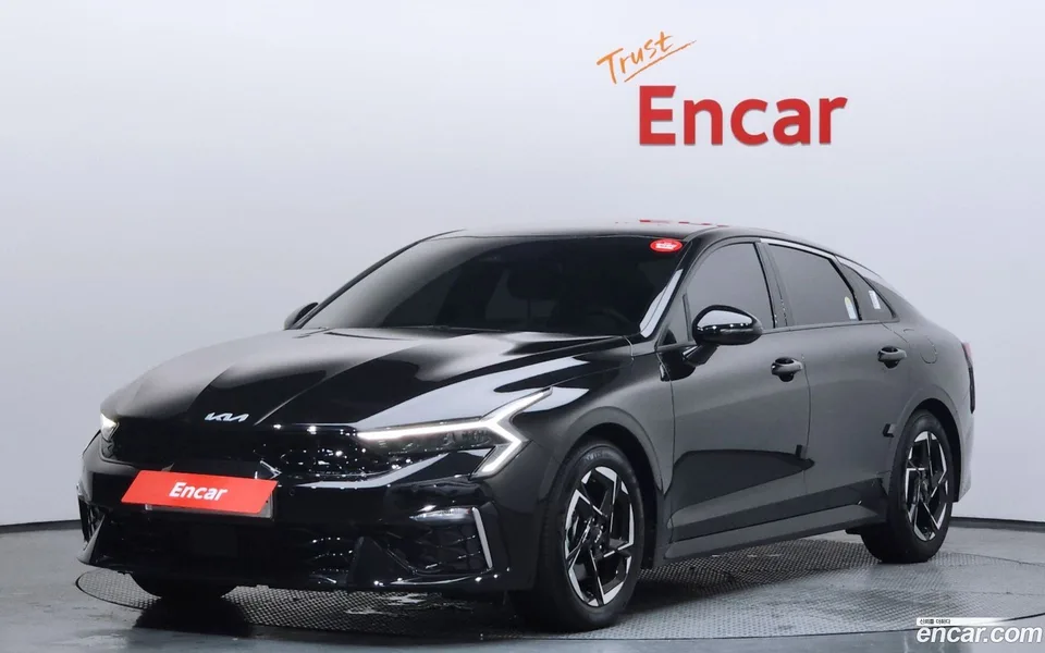 Kia K5 2.0 2025 — photo 1, buy with delivery to Moscow