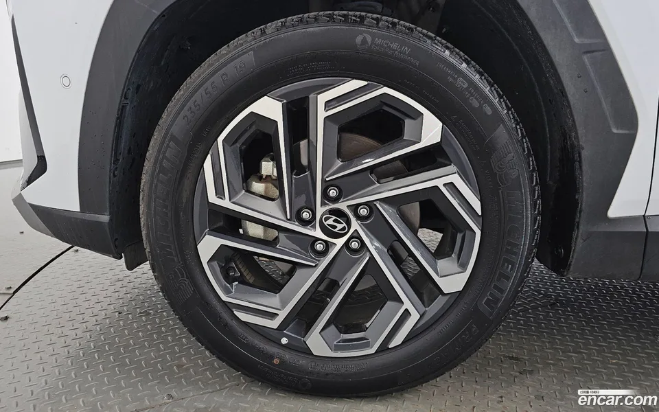 Hyundai Tucson NX4 1.6 4WD 2024 — thumbnail 2