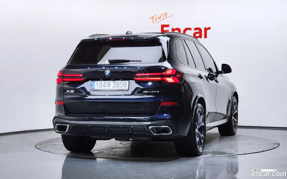 BMW X5 xDrive 30d M 2025 — thumbnail 4